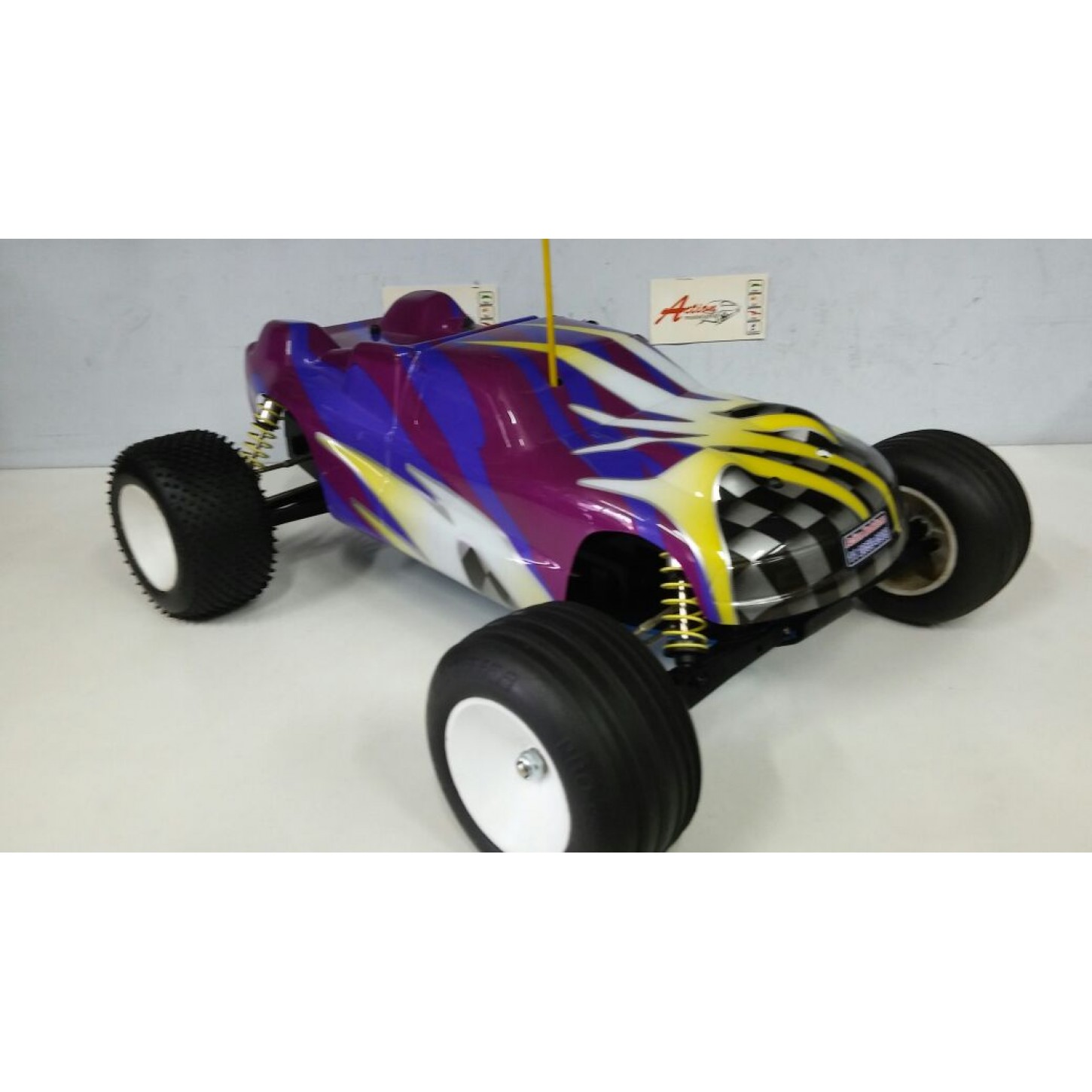 Duratrax nitro hot sale